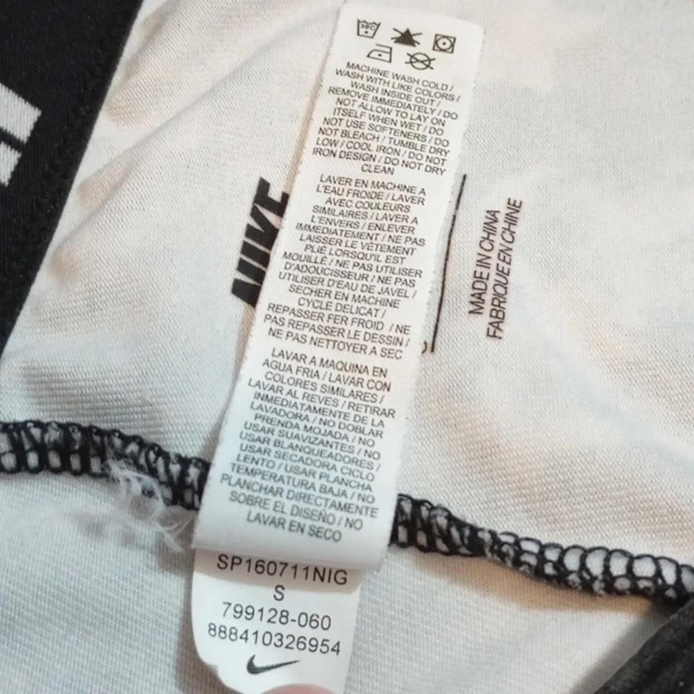 Women's Nike Leggings Sz S Black Pattern Just Do It Splatter Workout Sport Fun